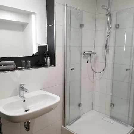 Apartament Vier Pfoten *